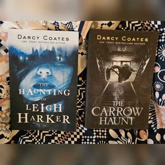 ✨️The Haunting of Leigh Harker and The Carrow Haunt Books - Picture 1 of 5
